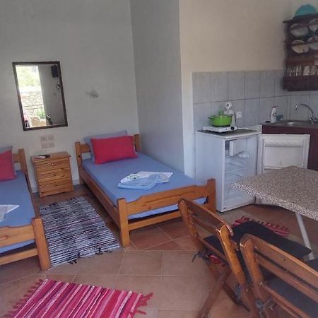 "Stelios & Galini" Hotel Сими Екстериор снимка