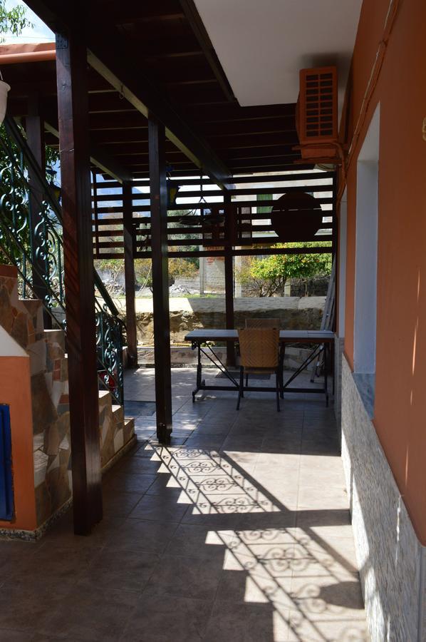 "Stelios & Galini" Hotel Сими Екстериор снимка